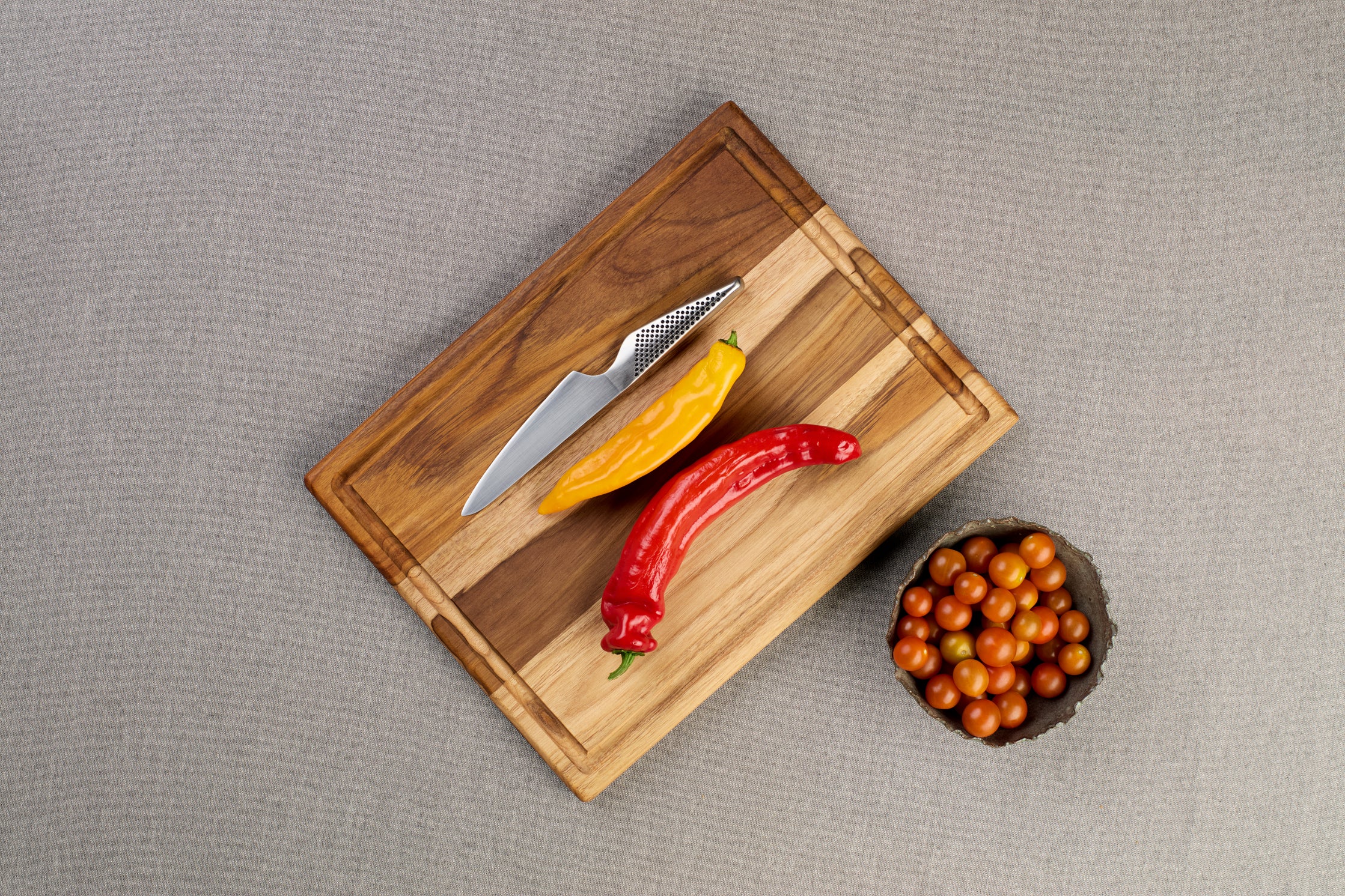 teak cutting board with juice groove